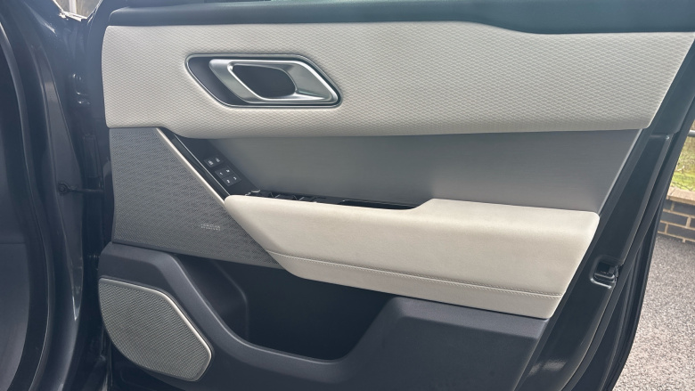 Land Rover Range Rover Velar 2.0 P250 Edition 5dr Auto Petrol Estate